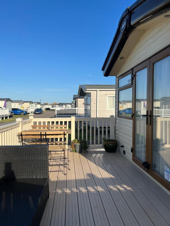 Camber Sands Seascape Horizon Decked Villa Dog Friendly Экстерьер фото